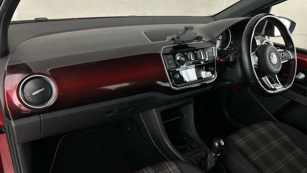 Volkswagen Up Up Black #10