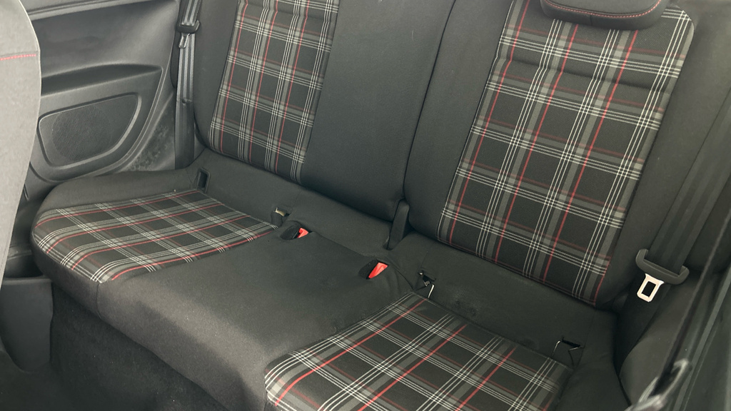 Volkswagen Up Up Black #15