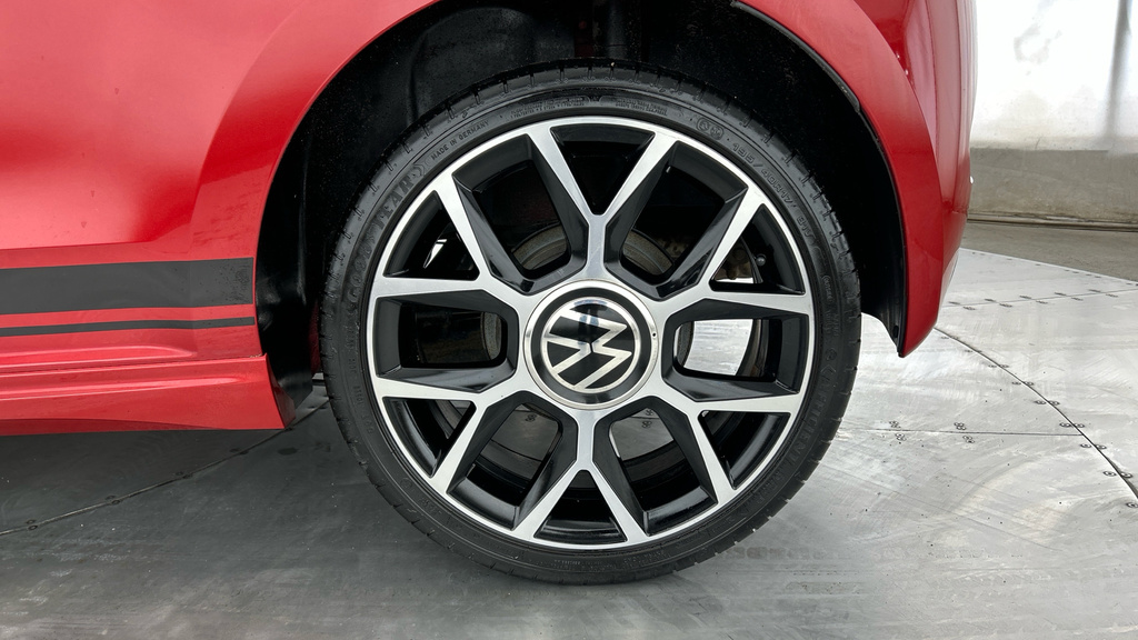Volkswagen Up Up Black #19