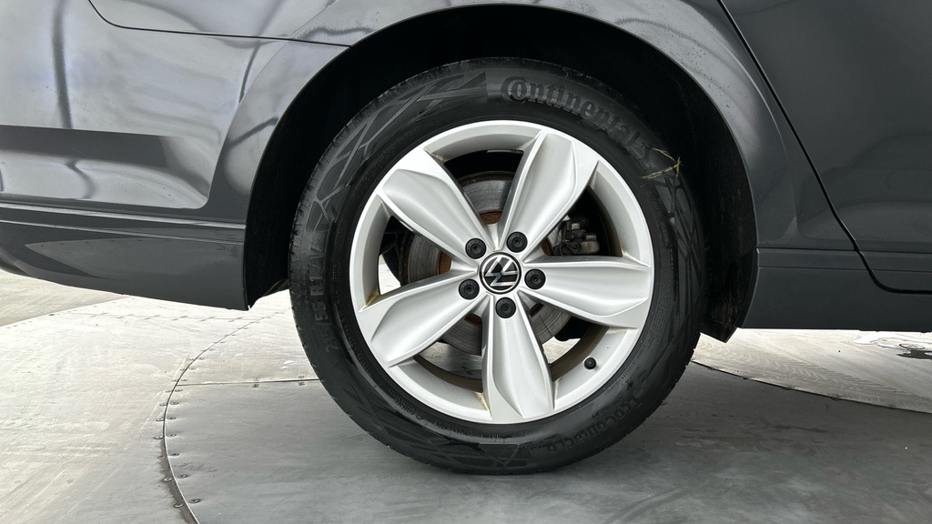 Volkswagen Passat Se Blue #26