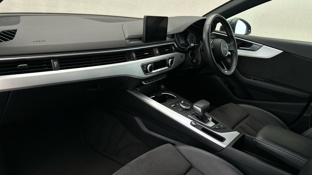 Audi A5 Hatchback Black #13