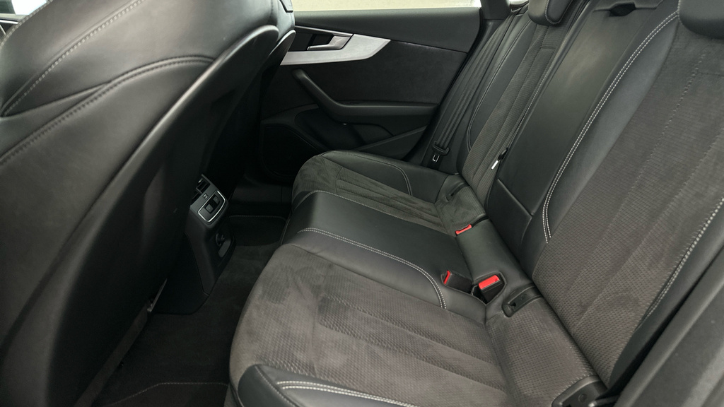 Audi A5 Hatchback Black #22