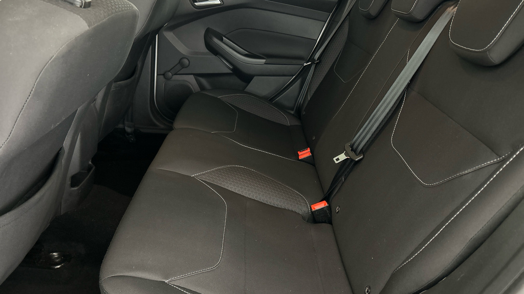 Ford Focus Ecoblue Titanium #18
