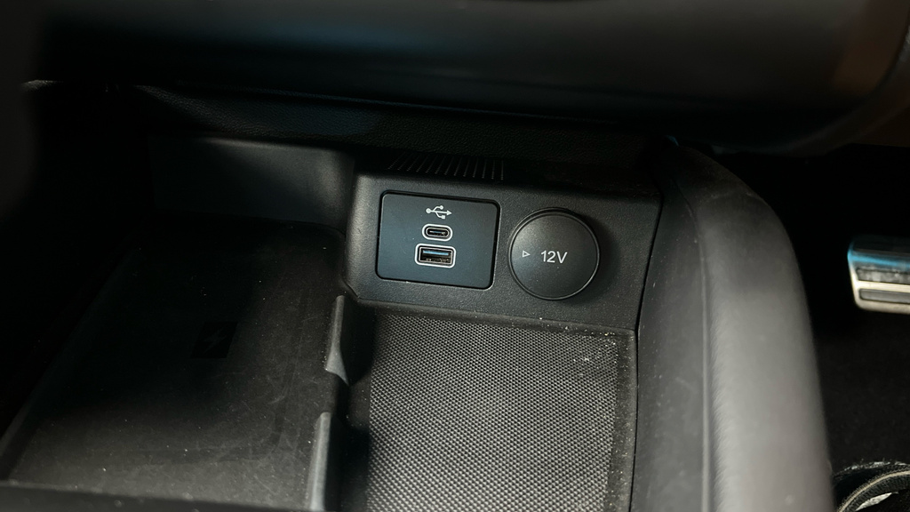 Ford Focus Active Edition Red #15