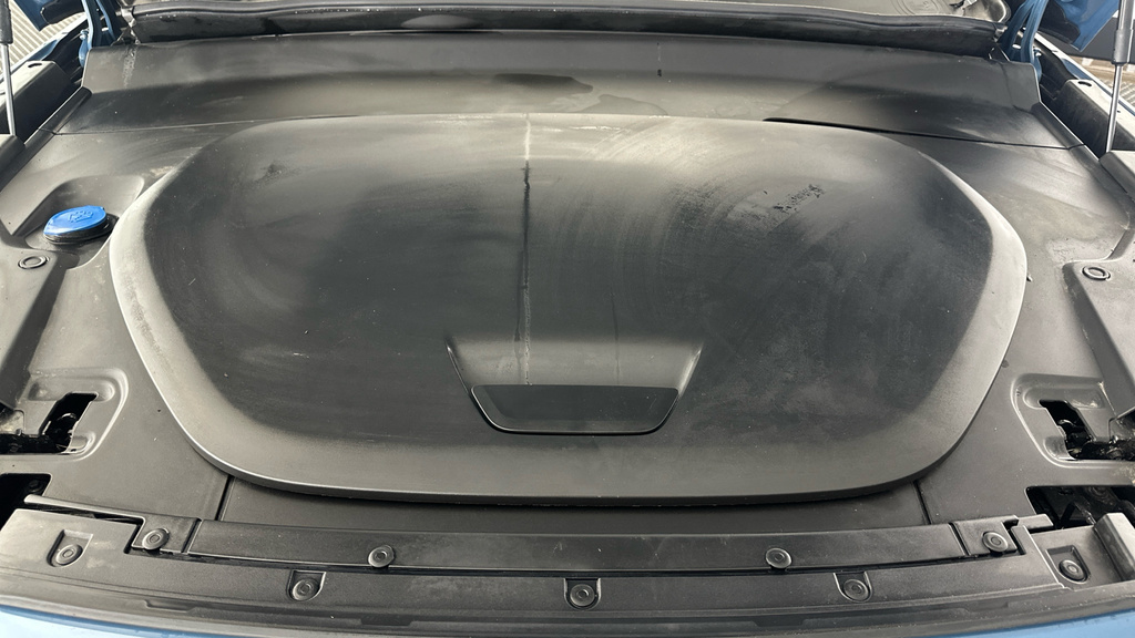 Volvo C40 Plus Black #25