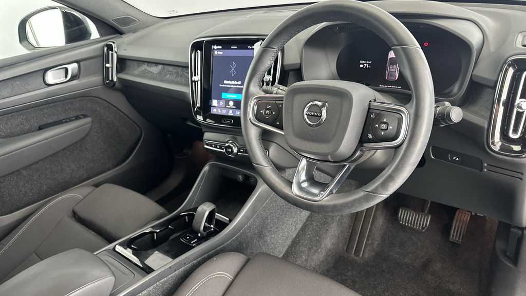 Volvo C40 Plus Black #9