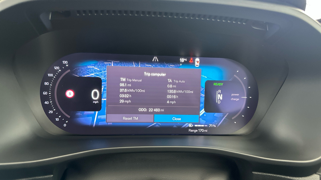 Volvo C40 Plus Black #22