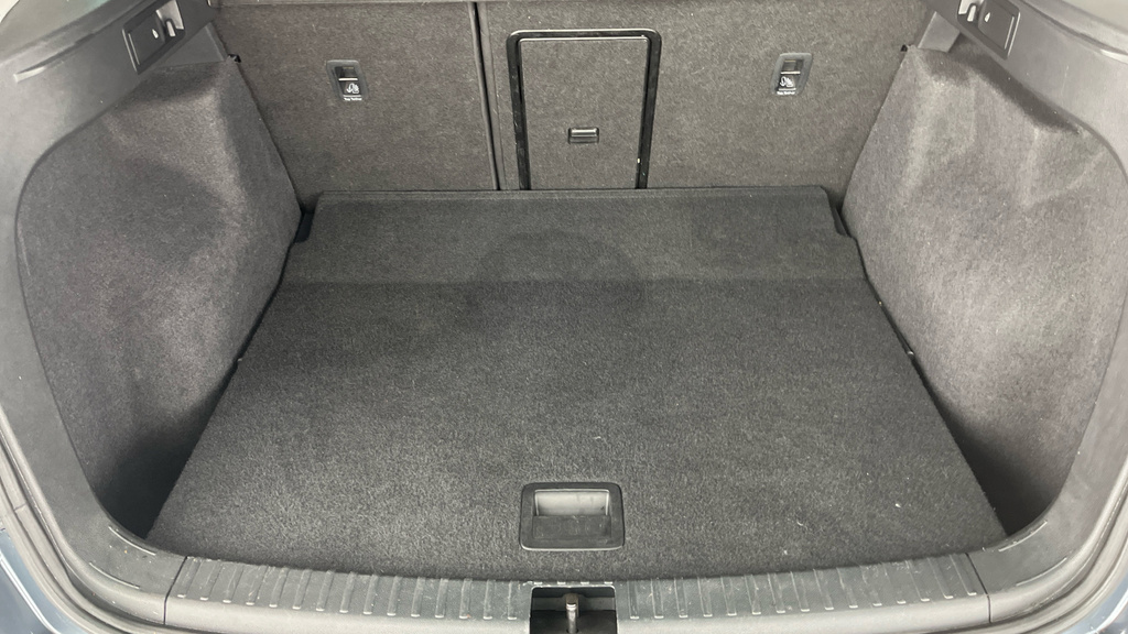 Seat Ateca White #22