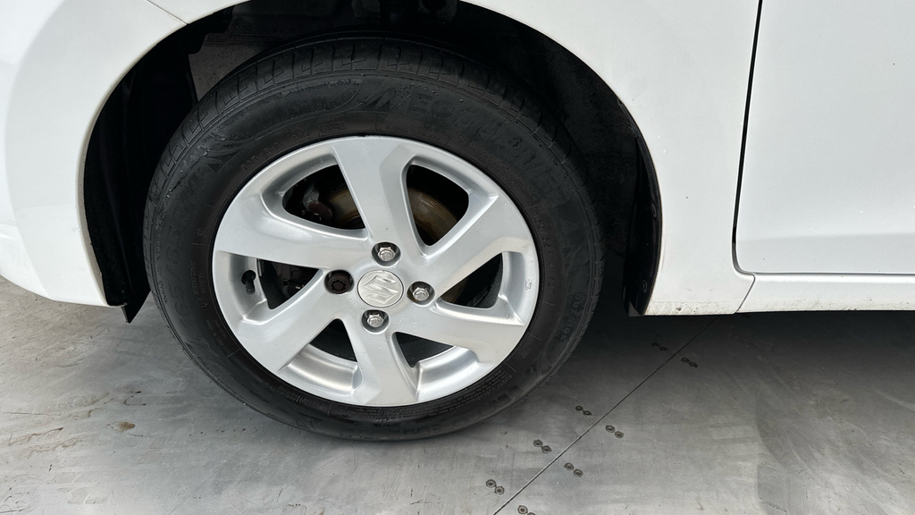 Suzuki Celerio Celerio Hatchback White #17