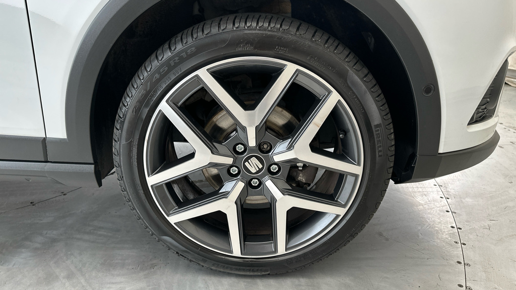 Seat Arona 1.0 Tsi 110 Fr Sport Silver #28