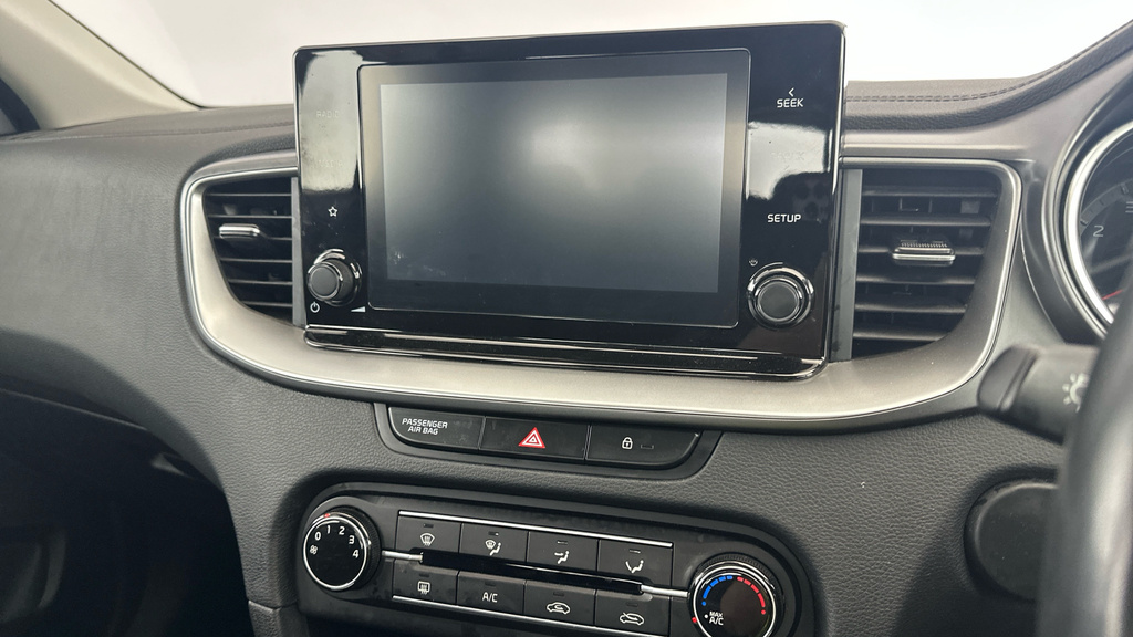 Kia Xceed Xceed 4 Isg Red #17