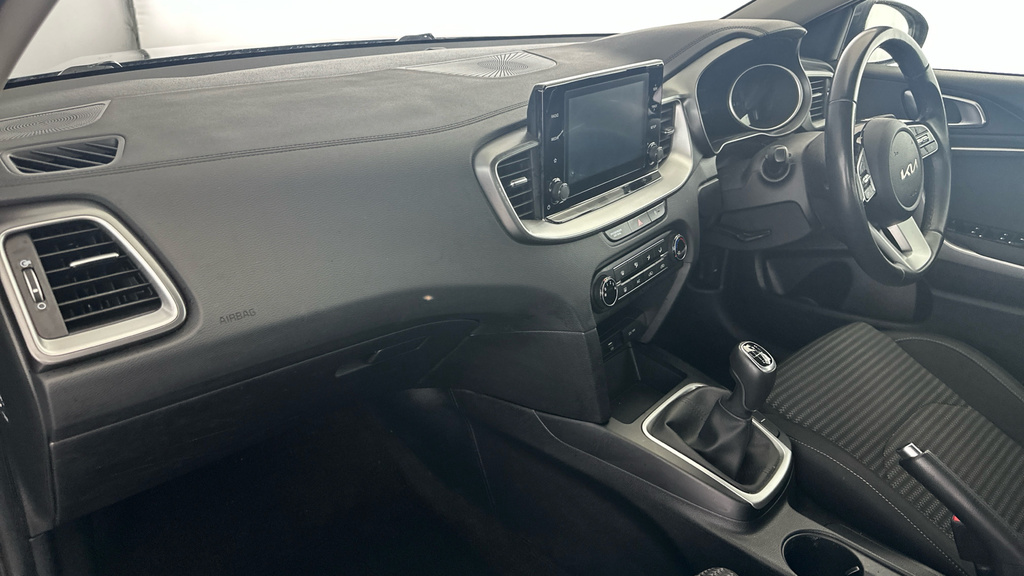 Kia Xceed Xceed 4 Isg Red #10