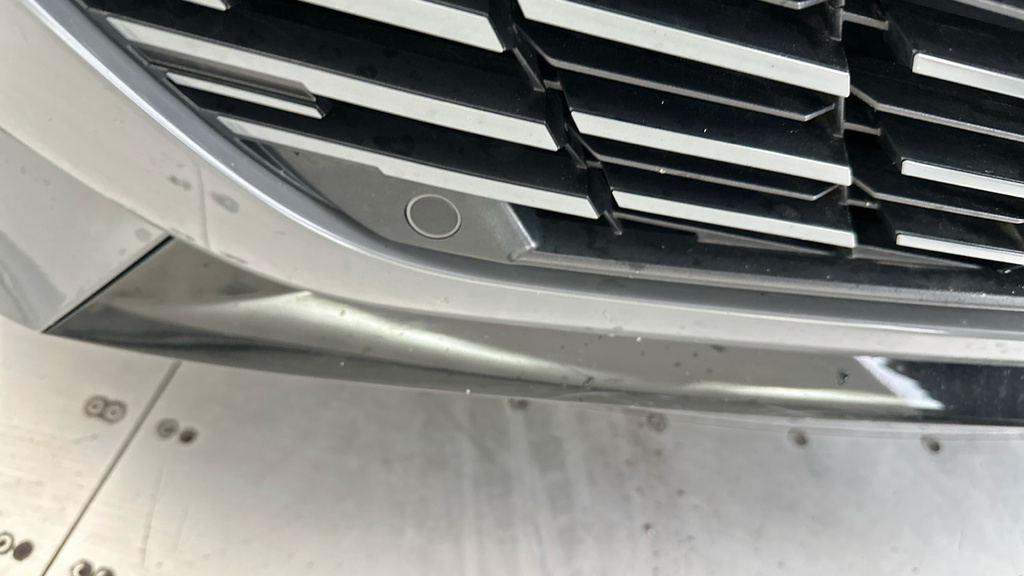Peugeot 208 1.2 Puretech 100 Gt Black #10