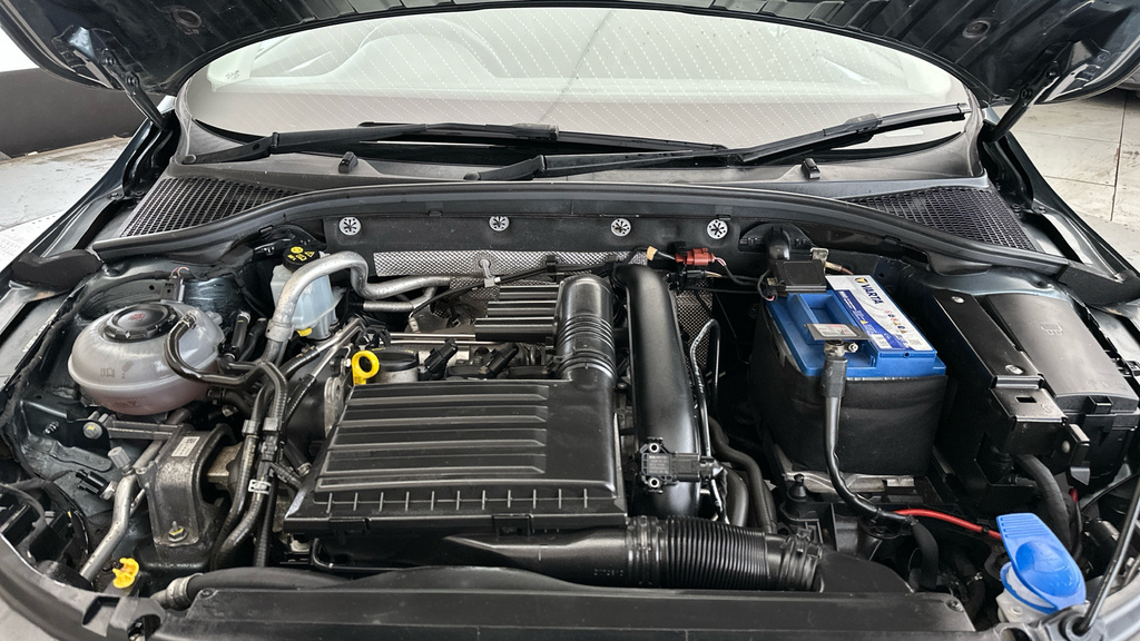 Skoda Octavia Blue #20
