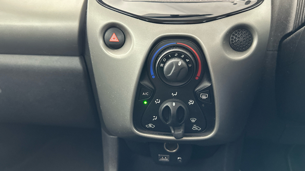 Citroen C1 C1 Feel Red #13
