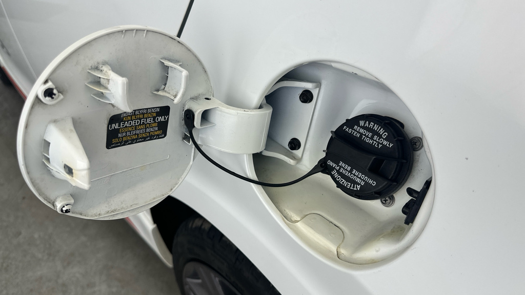 Kia Picanto Gt-line White #26
