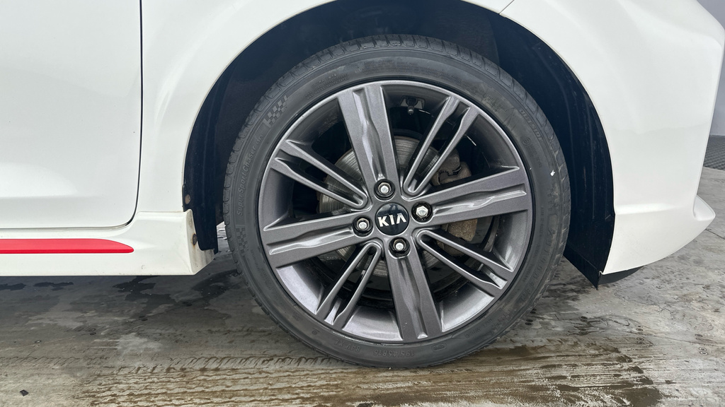 Kia Picanto Gt-line White #25