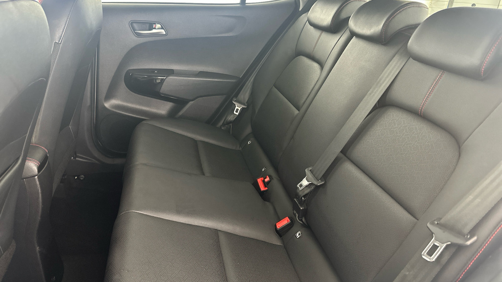 Kia Picanto Gt-line White #19