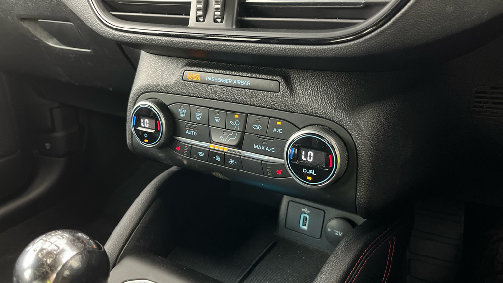 Ford Focus #13