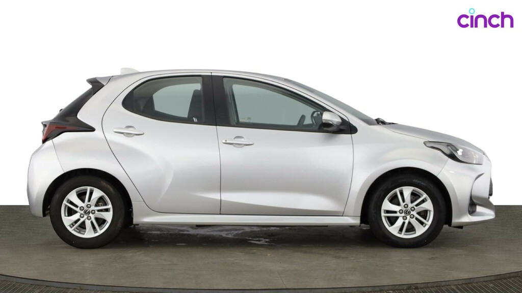 Mazda 2 Se-l White #2