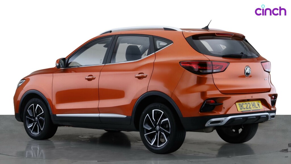 MG ZS Se Long Range Black #6
