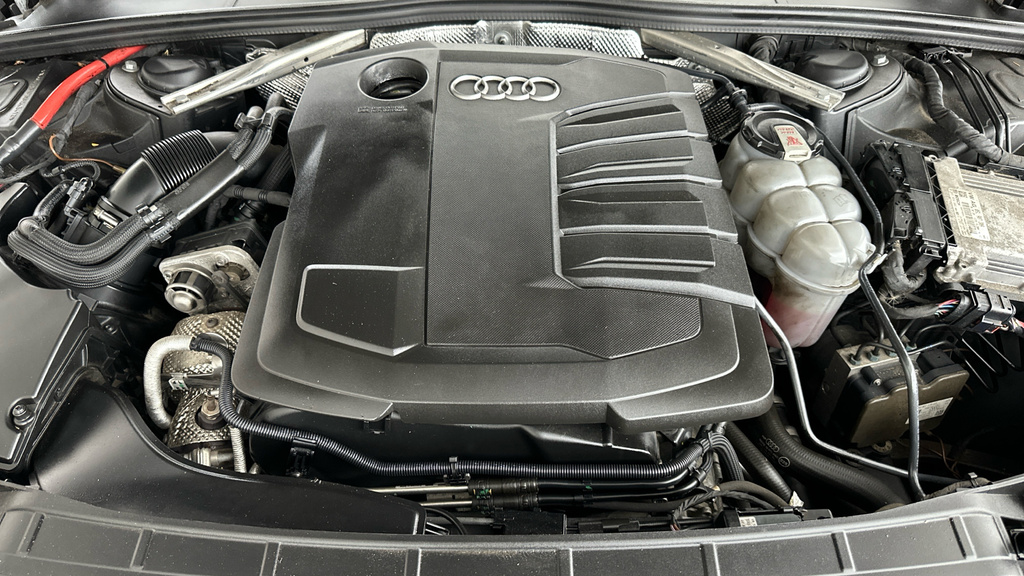 Audi A4 Avant Technik Blue #22
