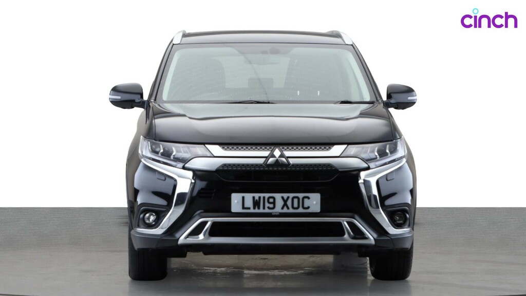 Mitsubishi Outlander Dynamic White #8