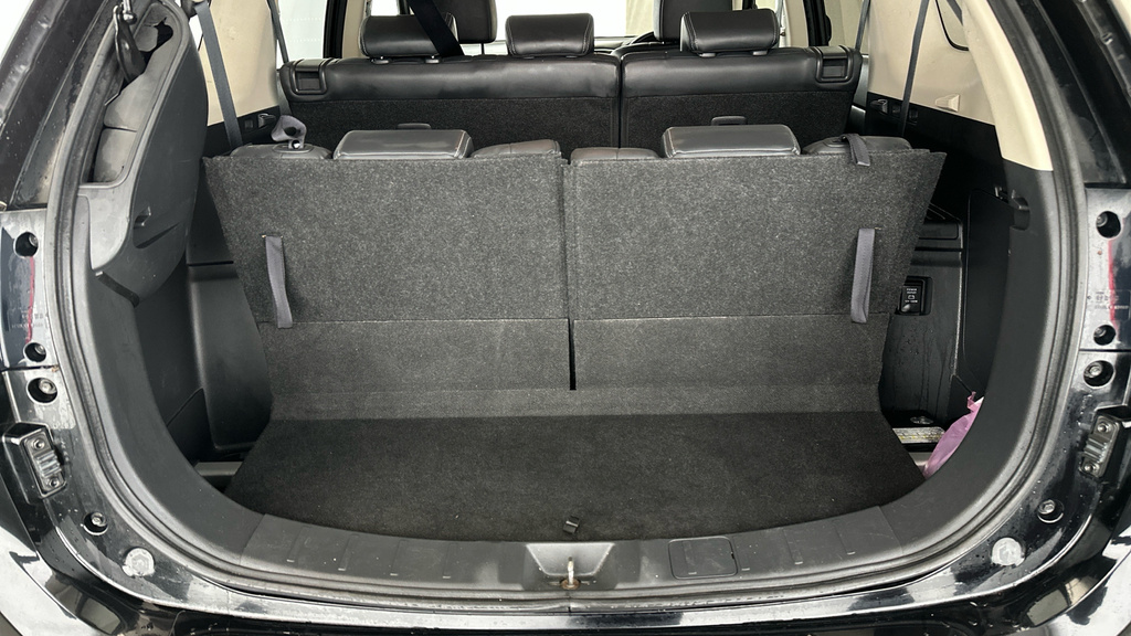 Mitsubishi Outlander Dynamic White #20