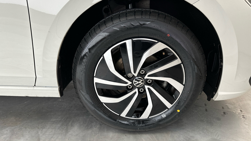 Volkswagen Polo Tsi Match Grey #25
