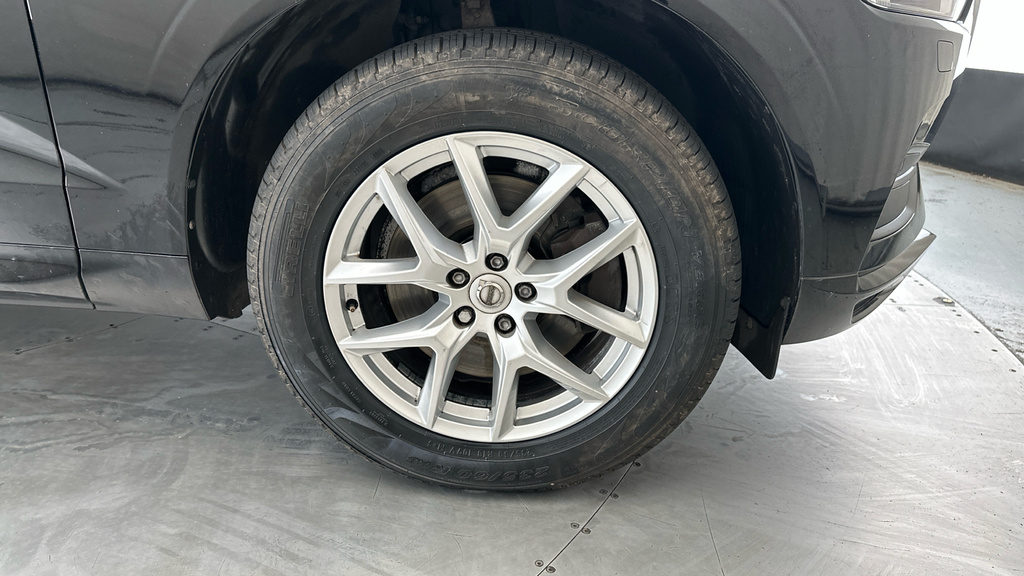 Volvo XC60 Xenium Pack , Pilot Assit , Blis Black #25