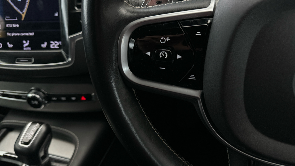 Volvo XC90 Suv Black #17