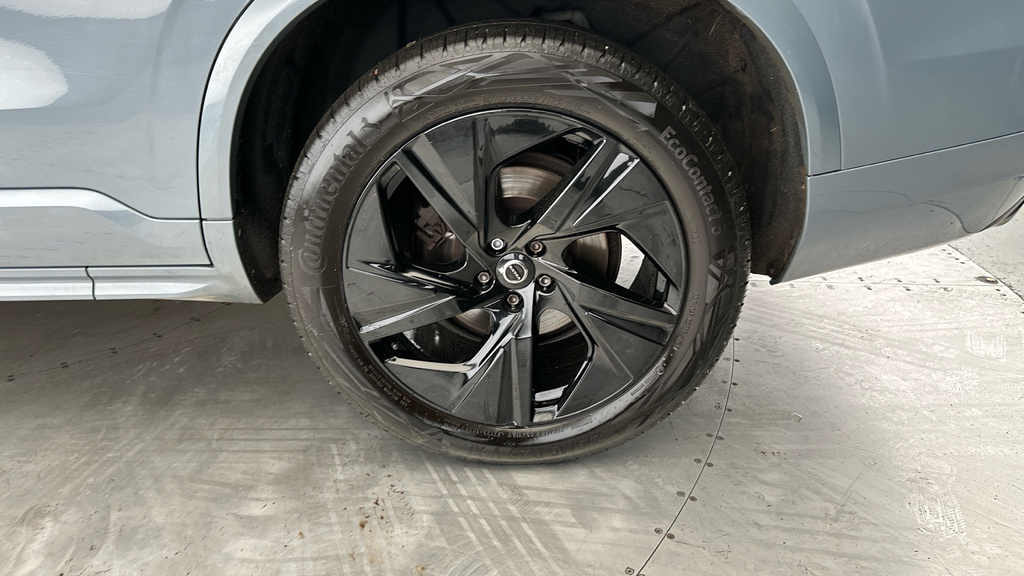 Volvo XC90 Suv Black #24