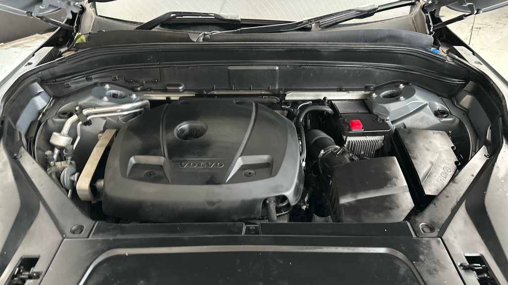 Volvo XC90 Suv Black #22