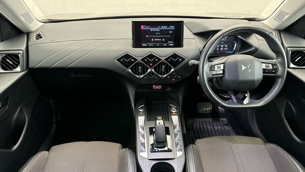 DS DS 3 Crossback E-tense Black #14