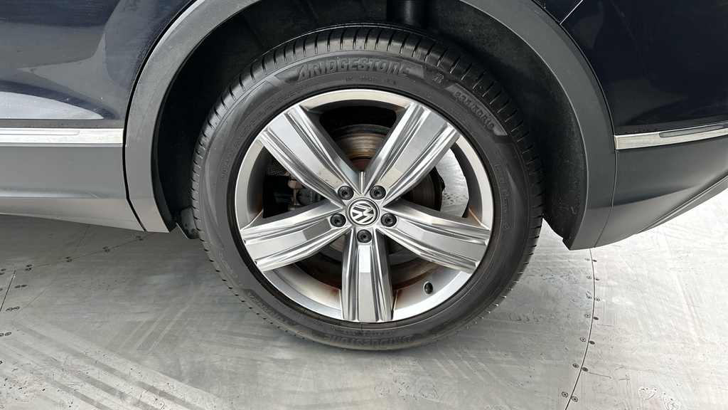 Volkswagen Tiguan Se Nav Blue #25