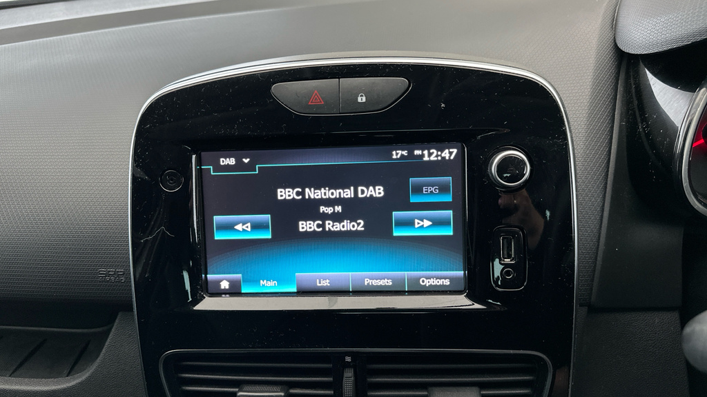 Renault Clio Hatchback Black #14