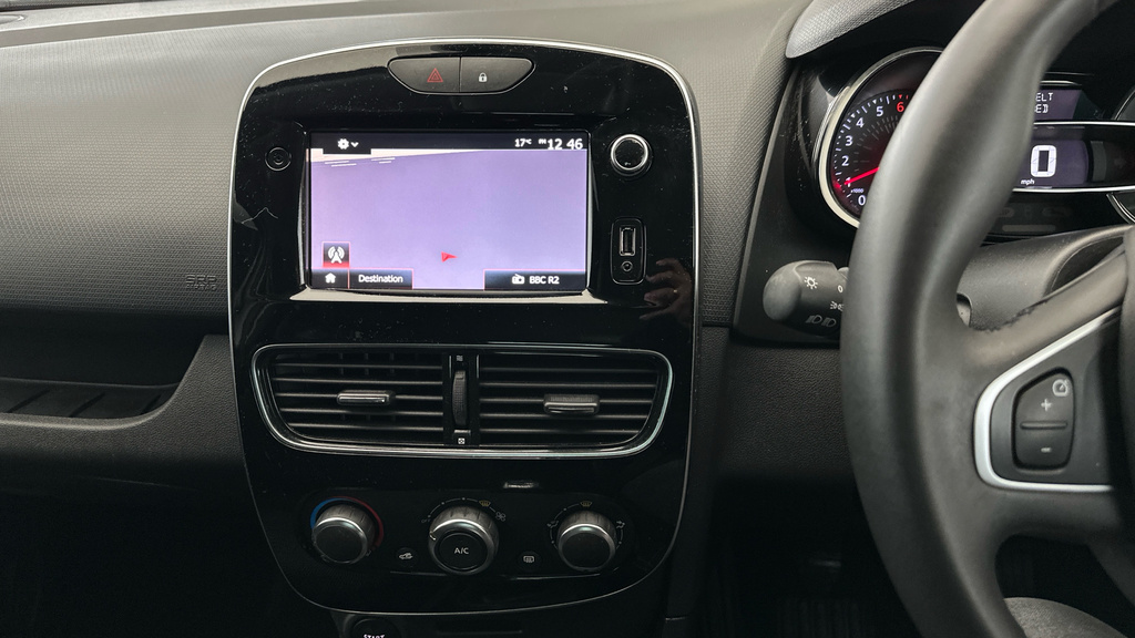 Renault Clio Hatchback Black #15