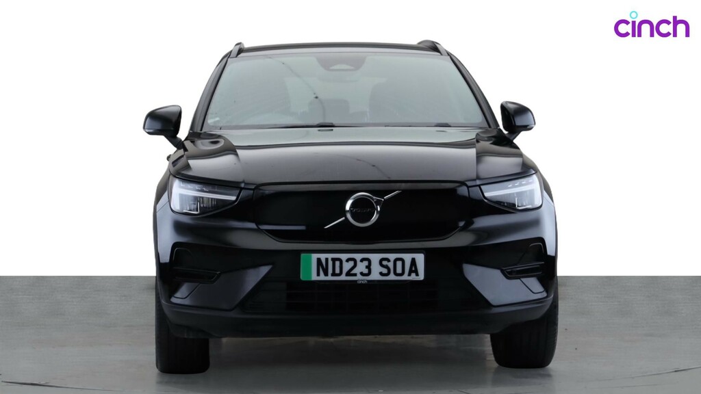 Volvo XC40 Ultimate Red #11