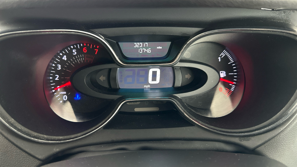 Renault Captur  Blue #18
