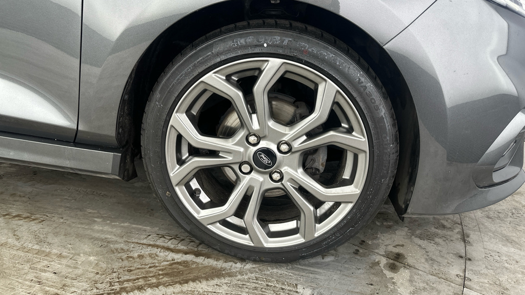 Ford Fiesta Active 1 White #27