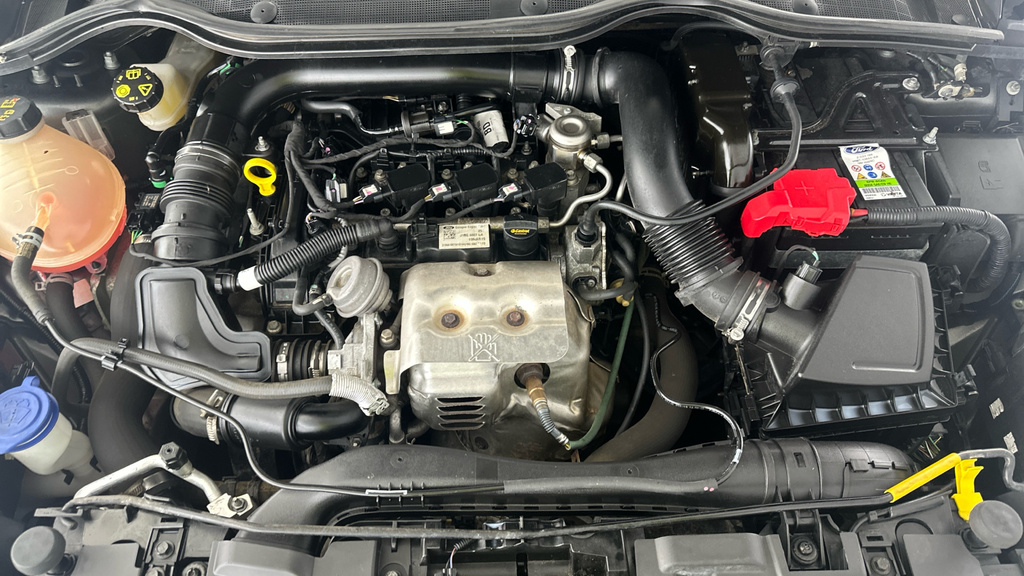 Ford Fiesta Active 1 White #23