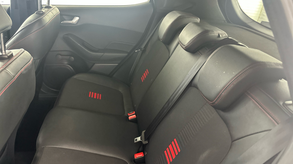 Ford Fiesta Active 1 White #21