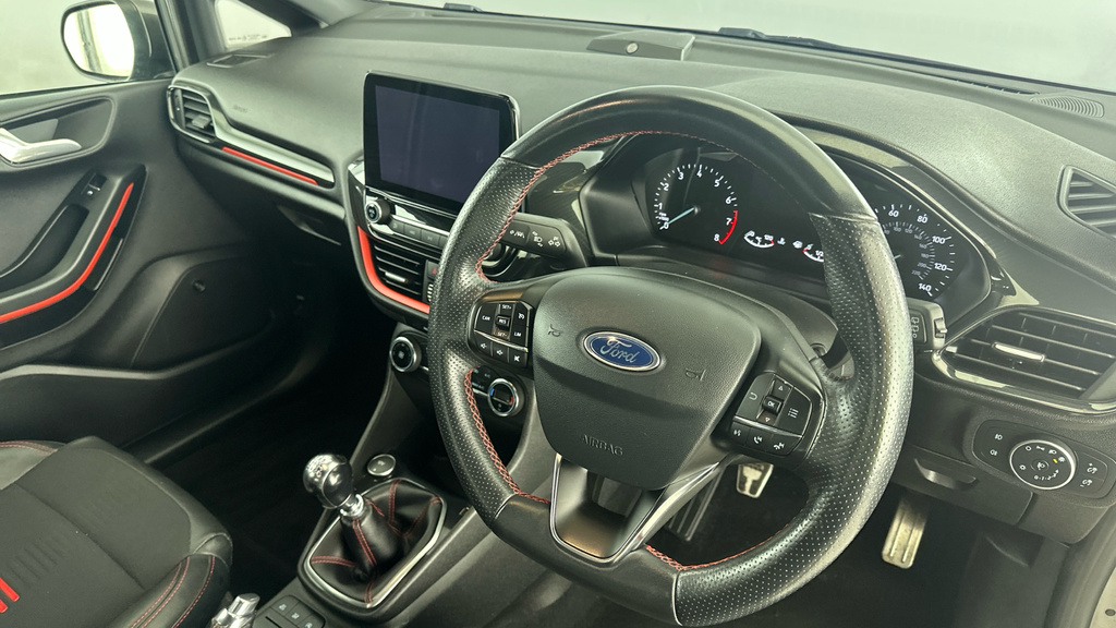 Ford Fiesta Active 1 White #9