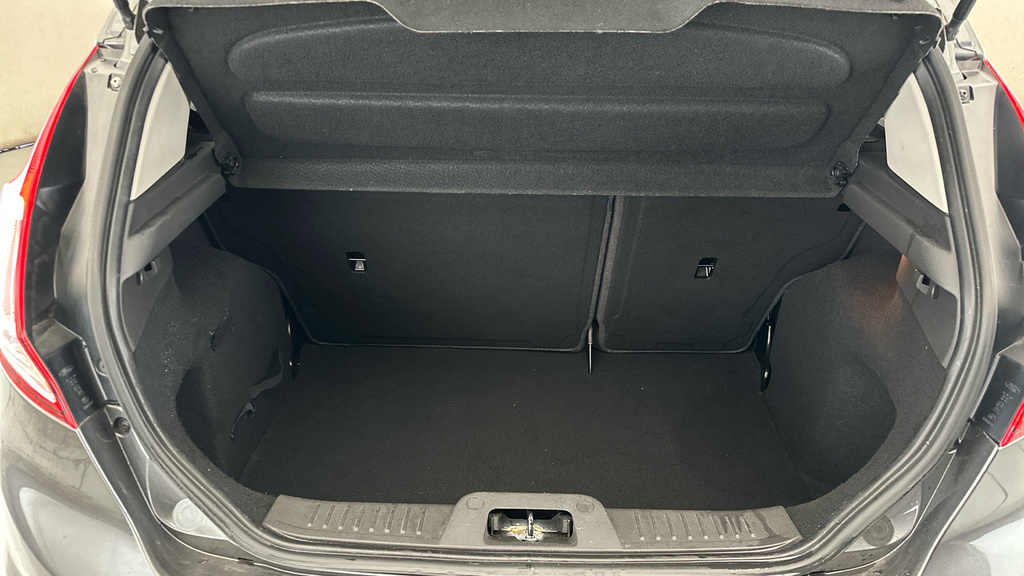 Ford Fiesta 1.6 Titanium Navigation Powershift Black #17