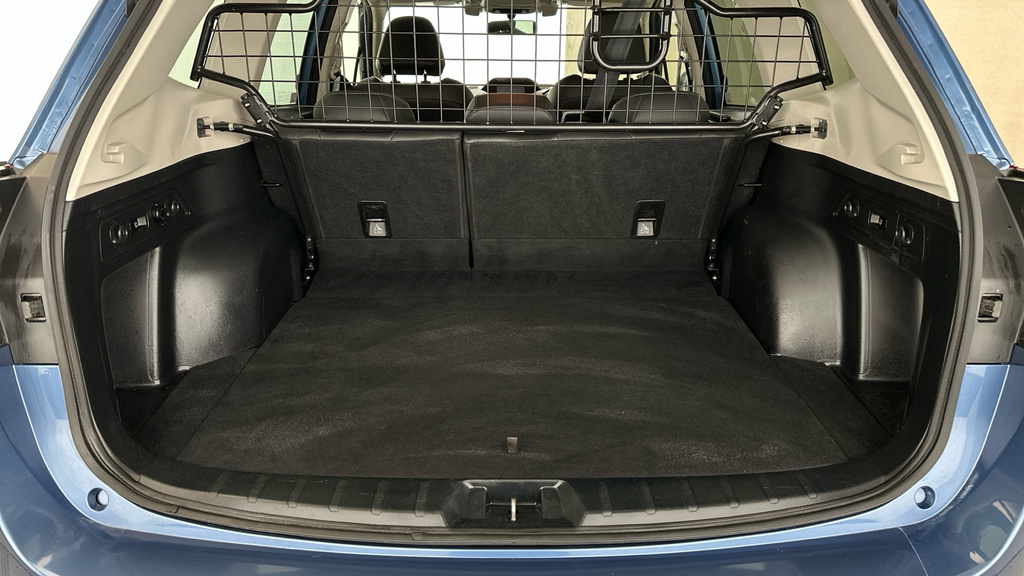Subaru Forester 2L Null White #21