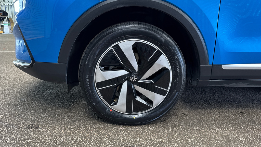 MG ZS Se Grey #17