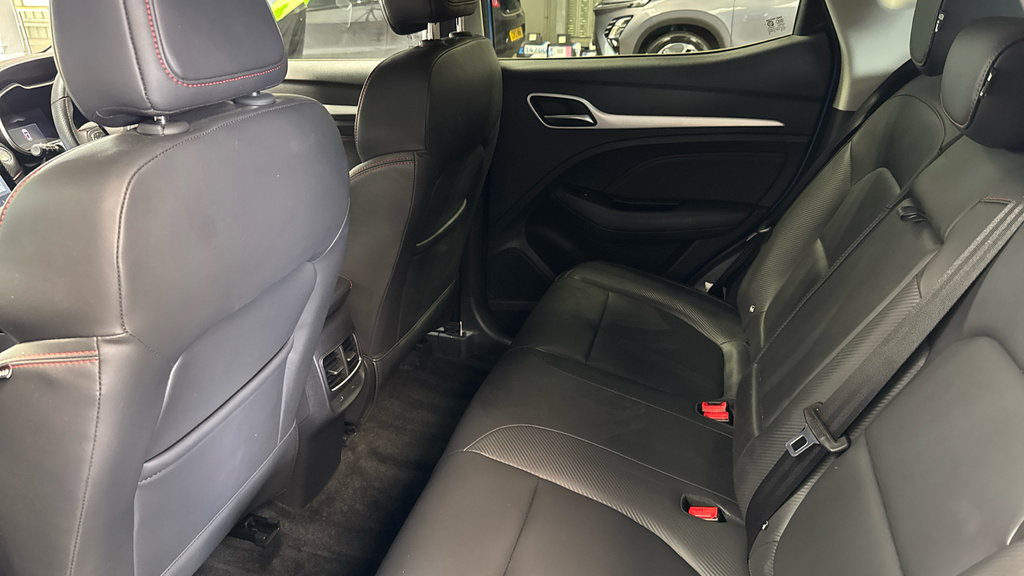 MG ZS Se Grey #14