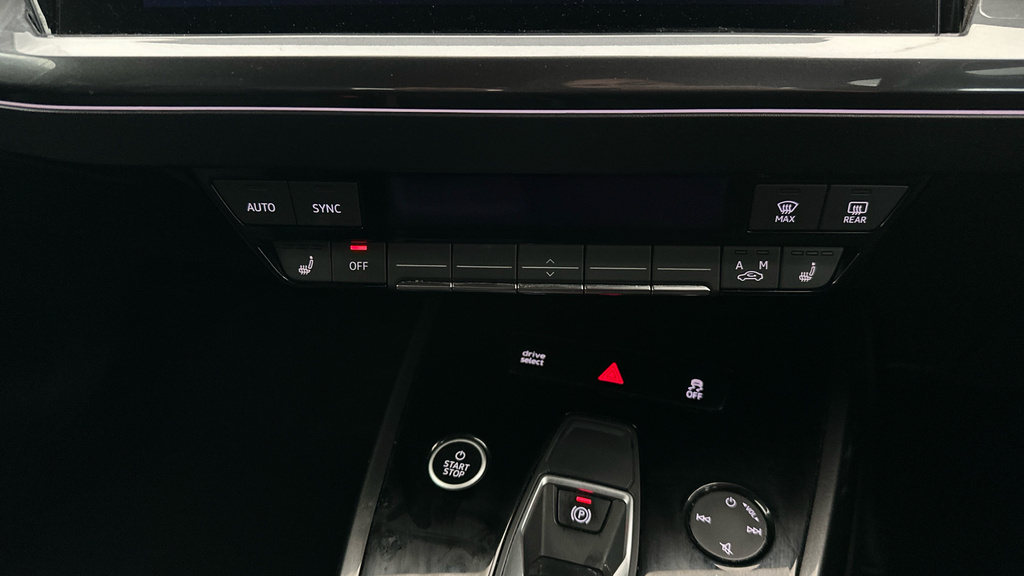 Audi Q4 E Tron Suv Black #15