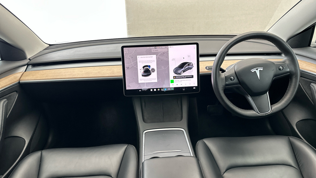 Tesla Model 3 Model 3 Standard-range White #14