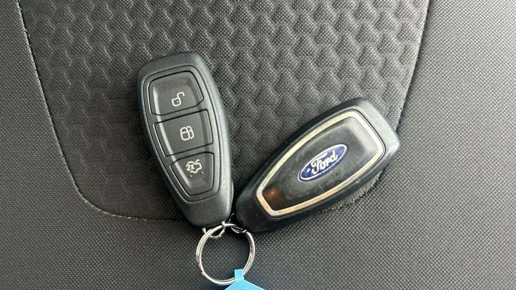 Ford Focus  Blue #11